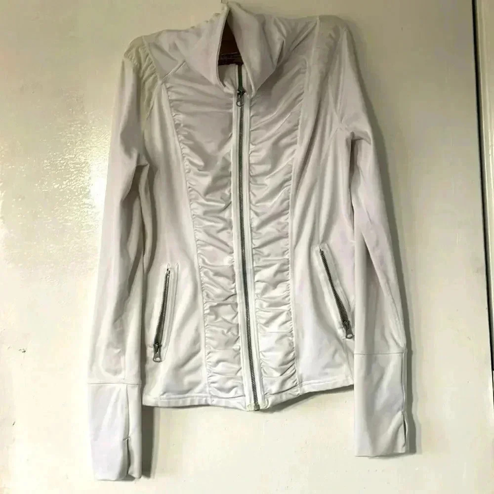 Zella runched front zip up